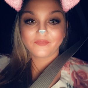 Meet your Posher, Heidi